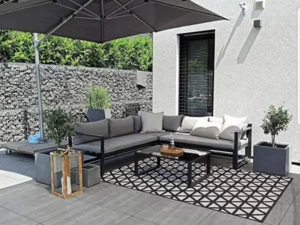 MAISON 5 PIECES AVEC UNE CHAMBRE EN RDC JARDIN ET GARAGE