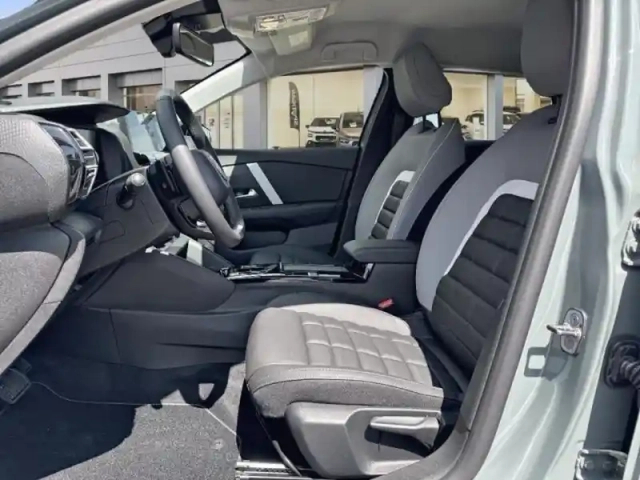 Citroën C4 1.2 130ch s&amp;s max automatique — photo 8