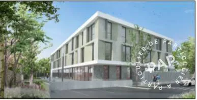Local commercial 440 m²
