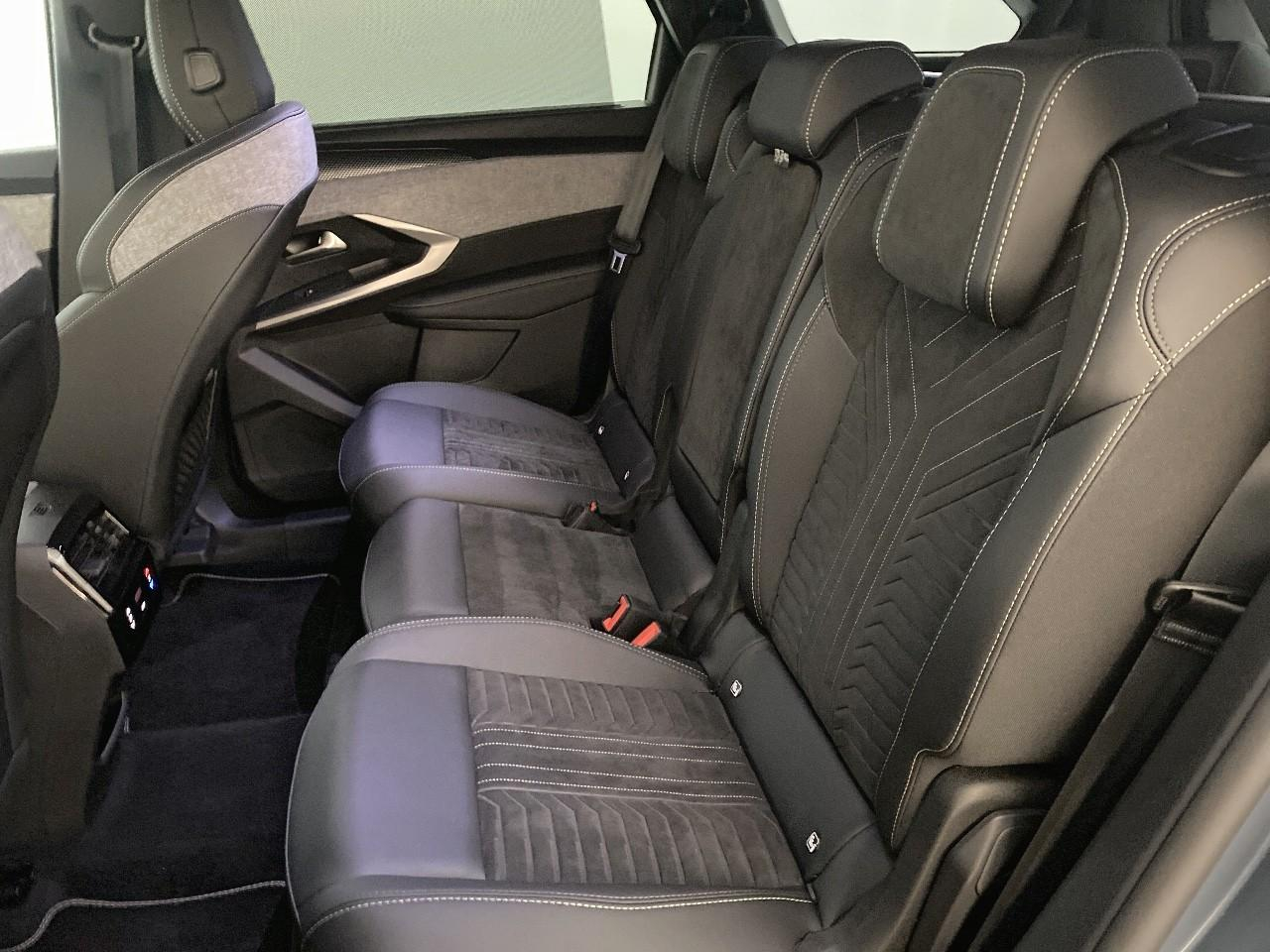 Peugeot 5008 hybrid 145 ch e-dcs6 gt — photo 10