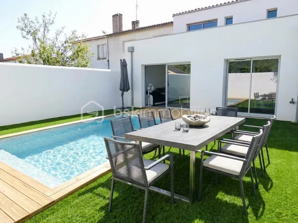 Maison 5 pièces 120 m²