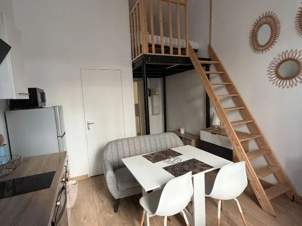 Studio 1 pièce 18 m²
