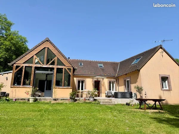 Maison pleine de charme en lisière de forêt - environnement calme et privilégié
