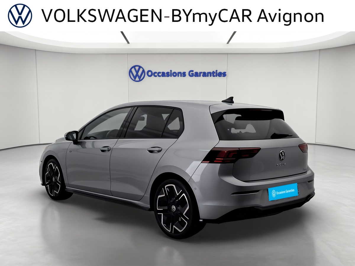 Volkswagen Golf 1.5 eTSI EVO2 116 DSG7 — photo 3