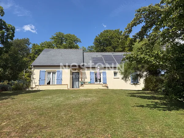 Vente jolie maison de 106.27 m² avec 4 chambres, sous-sol complet et jardin arboré à Dissay-sous-Cou
