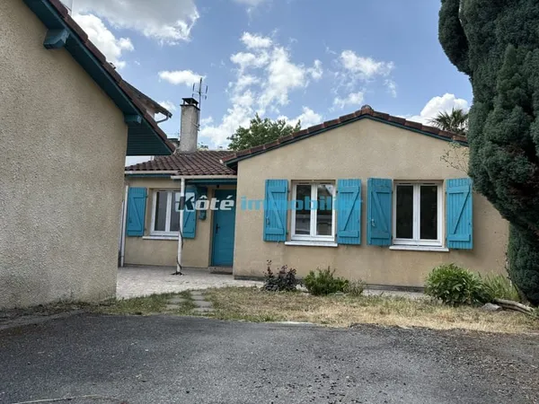 MAISON DE PLAIN PIED AVEC 3 CHAMBRES