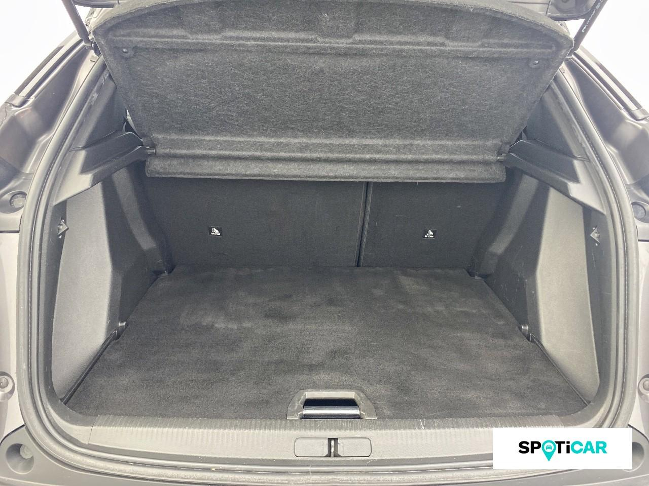 Peugeot 2008 1.2 puretech 130ch s&s gt — photo 6