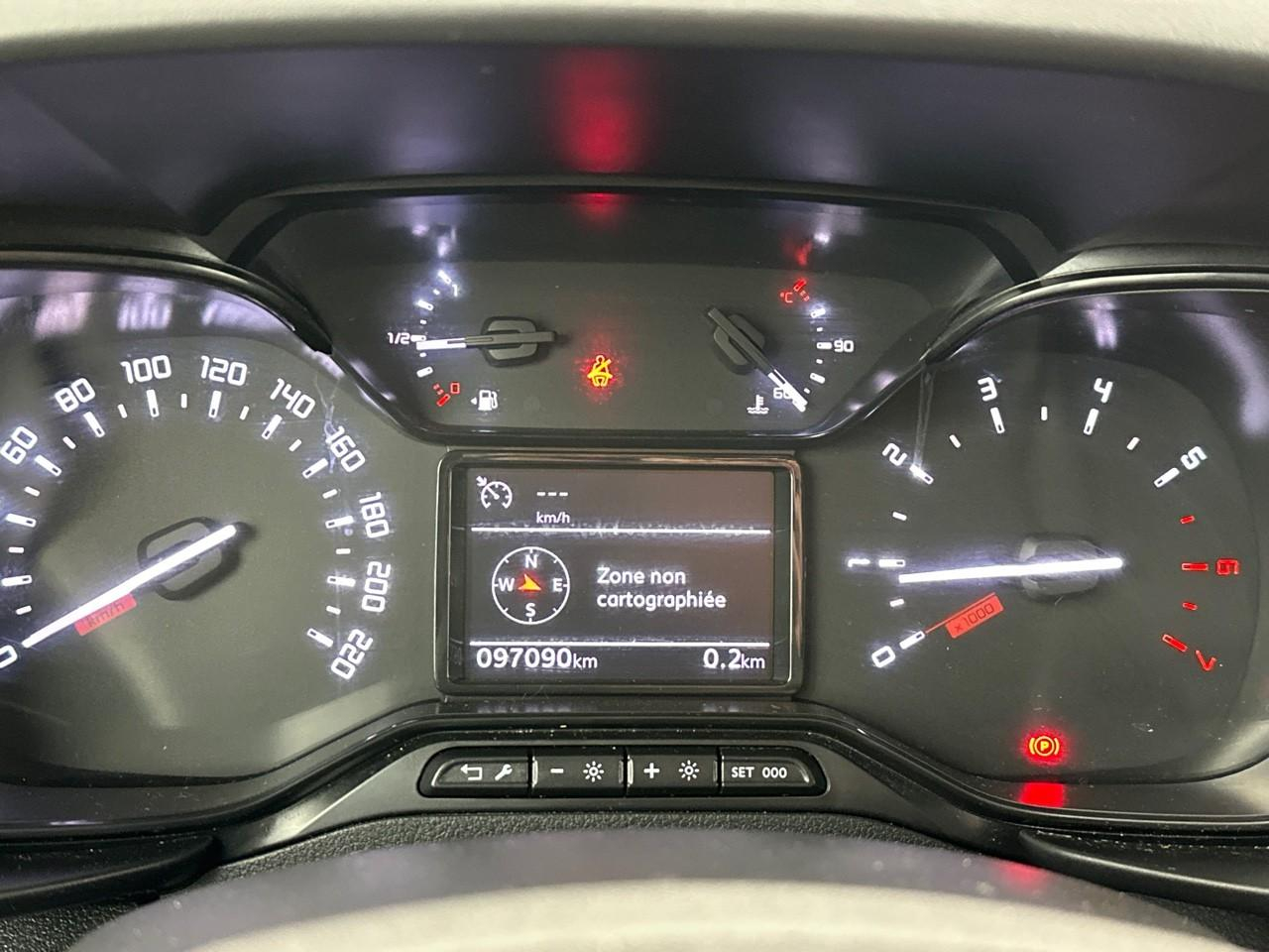 Citroën Berlingo van m 650 bluehdi 100 s&s bvm6 driver — photo 21