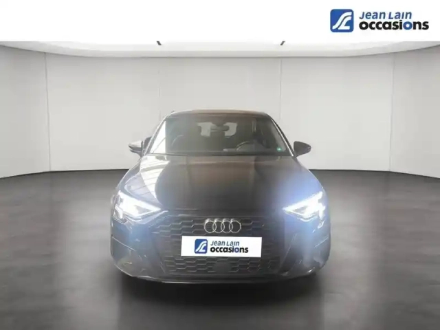 Audi A3 sportback 35 tdi 150 s tronic 7 — photo 2