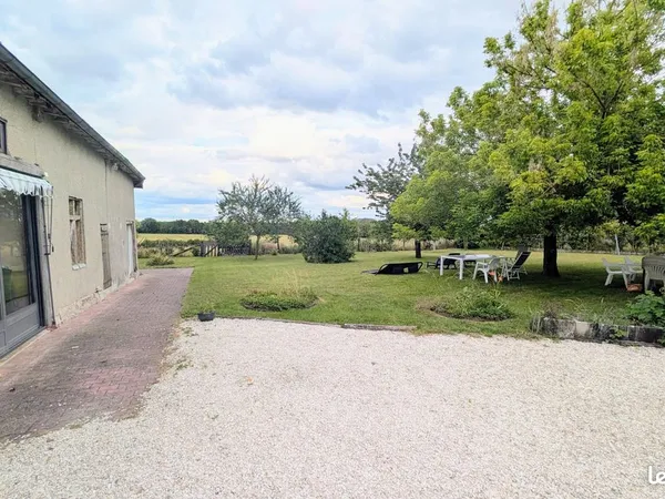 Studio équipé avec mezzanine (Environ 30 m²) Idéal Etudiant