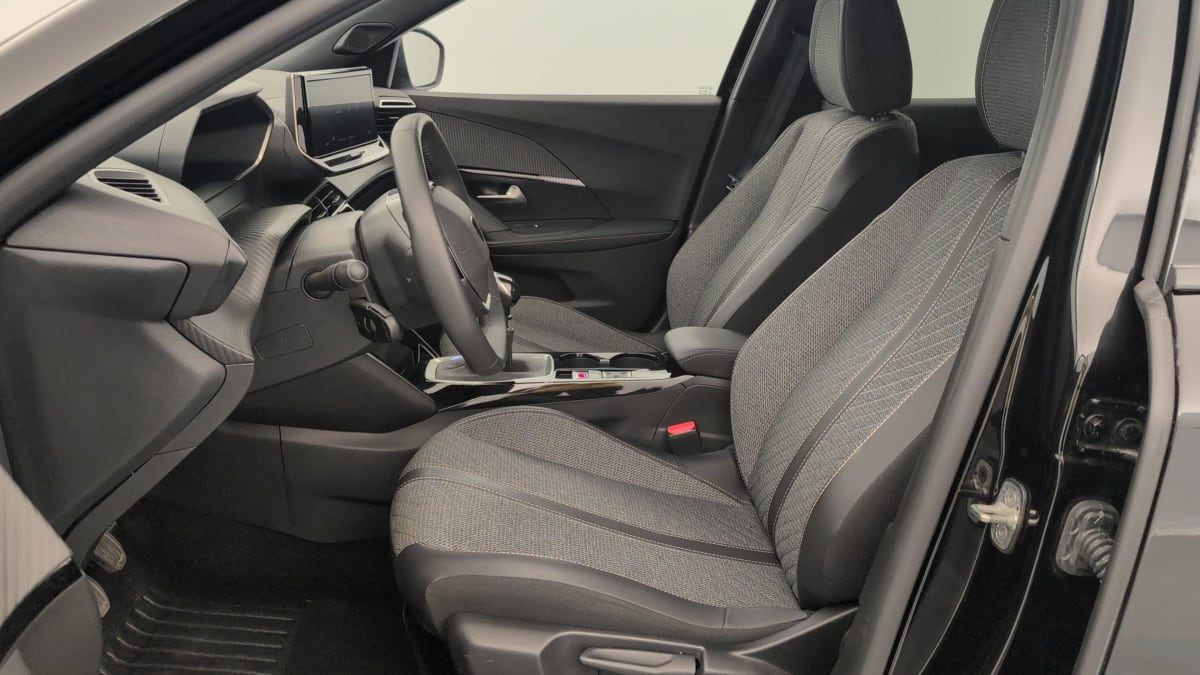 Peugeot 2008 — photo 16