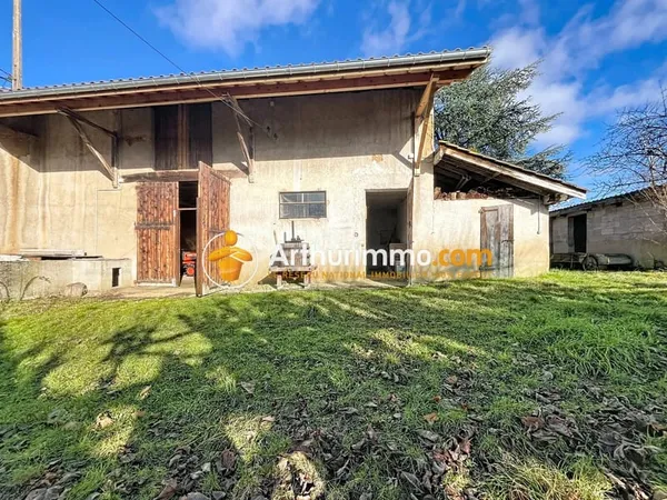 Grange à rénover à Montcarra