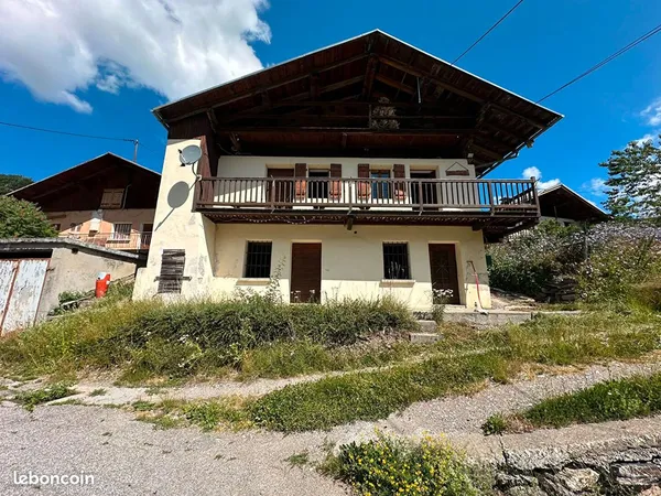Maison 4 pièces 90 m²