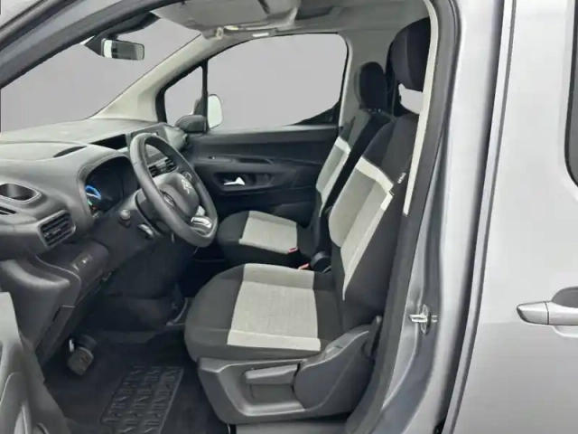 Citroën Berlingo e- taille m 136 ch 100 kwh automatique — photo 31