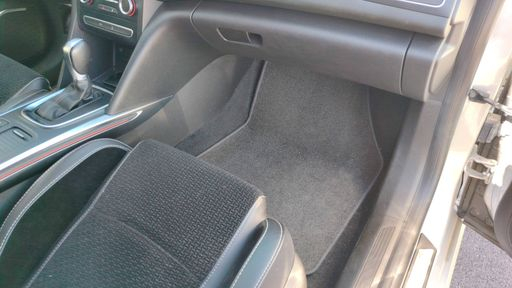 Renault Megane 1.5 Blue dCi 115 EDC6 - Intens – 2020 – 91808 km – Diesel – Boîte Automatique — photo 28
