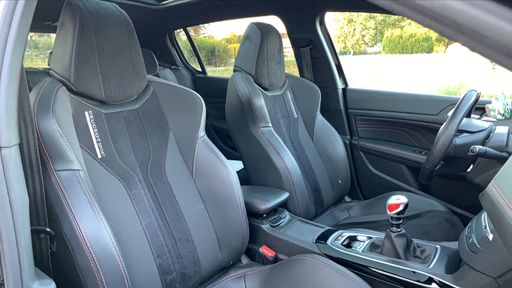 Peugeot 308 GTI 1.6 262.0 - GTI – 2018 – 95000 km – Essence – Boîte Manuelle — photo 16