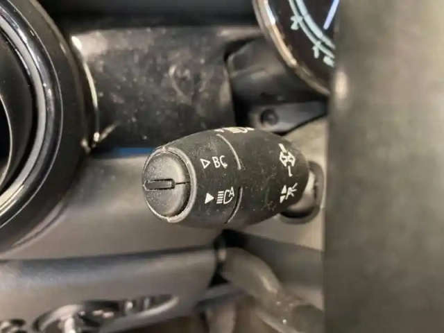 Mini Mini 5 portes cooper 136ch edition premium bva7 — photo 15