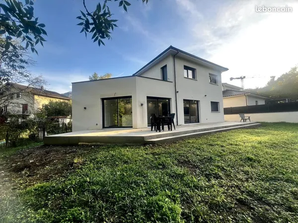 Maison 5 pièces 131 m²