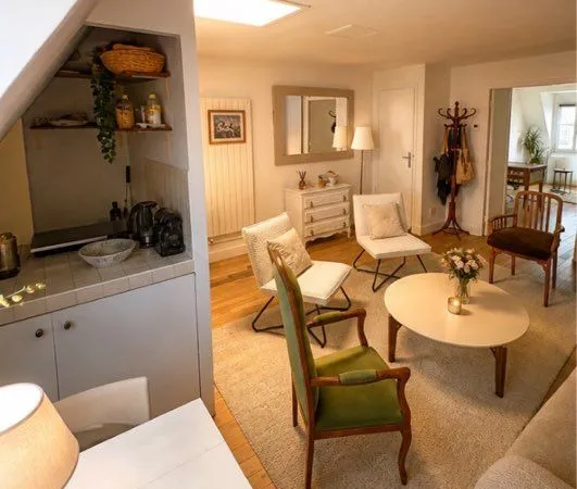 Sous-location - Appartement 50 m² Place Concorde / Vendôme avec vue Tuileries