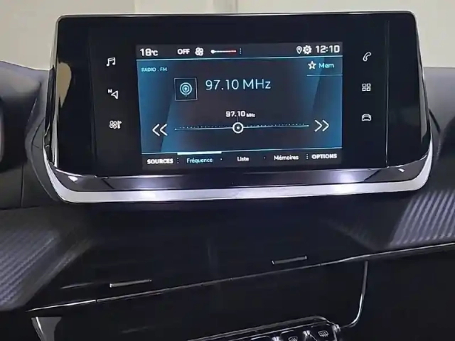 Peugeot 208 puretech 75 s&amp;s bvm5 — photo 28