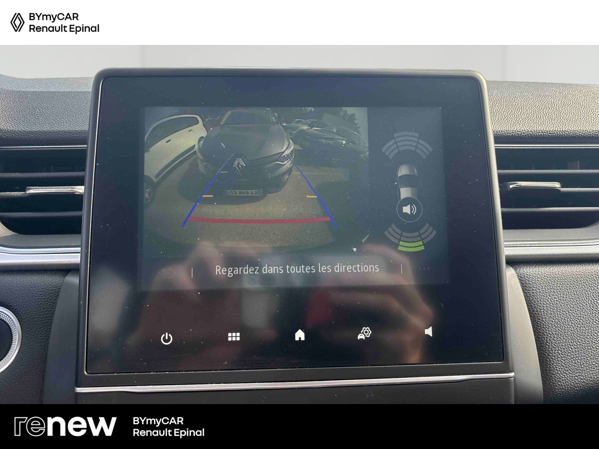 Renault Captur E-Tech full hybrid 145 — photo 16