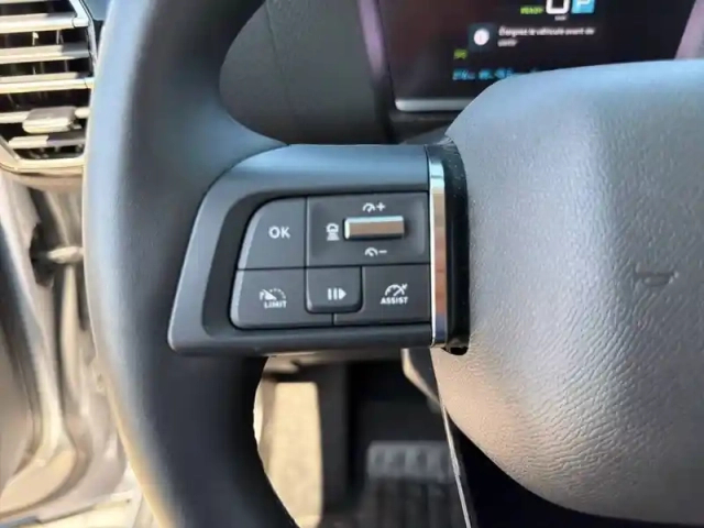 Citroën C4 e- 136 ch automatique — photo 28