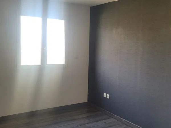 A Louer maison jumelée A Salans