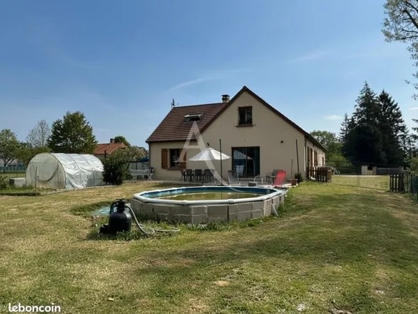 Maison 6 pièces 151 m²