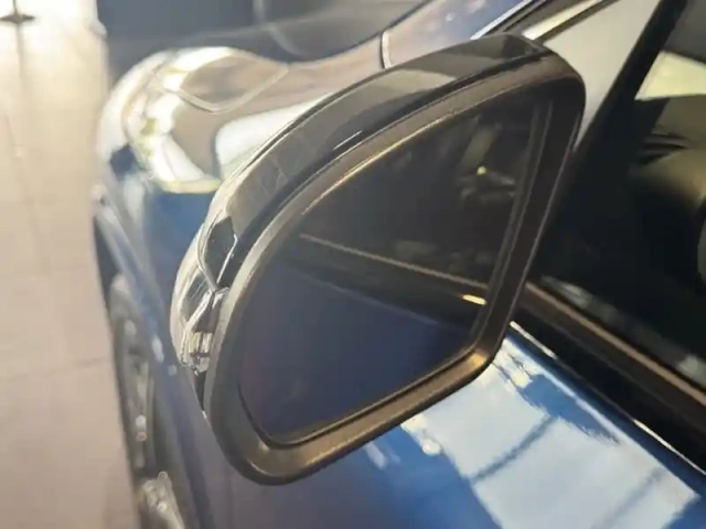 Mercedes Gla 250 e hybrid eq amg line — photo 42