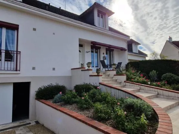 Maison 5 pièces 138 m²