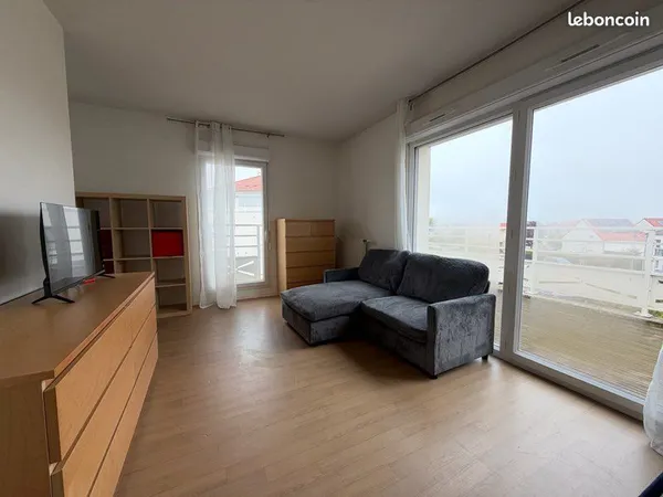 Appartement avec parking privatif et cave