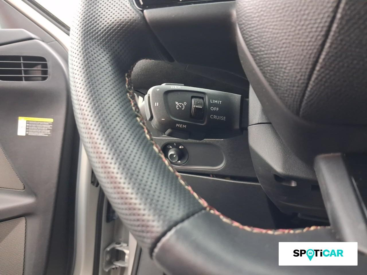 Ds Ds 3 crossback puretech 130ch performance line + automatique — photo 16