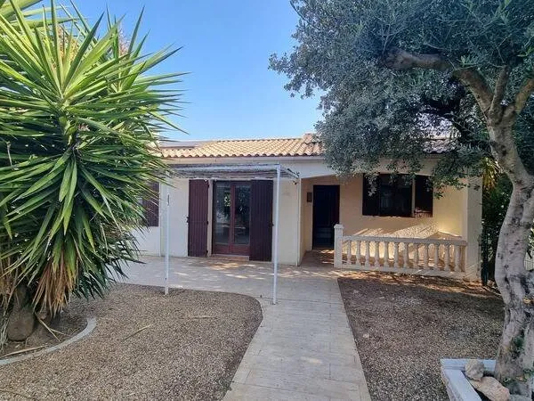 Maison de plain-pied 6 pièces 121 m²