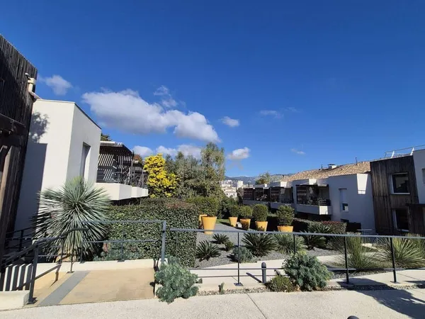 Appartement 4 pièces 85 m²
