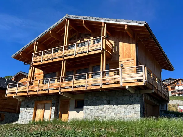 Chalet 6 pièces 193 m²