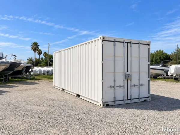 Box de stockage à louer - 14 m² / 33 m³ - Accès 24h/24