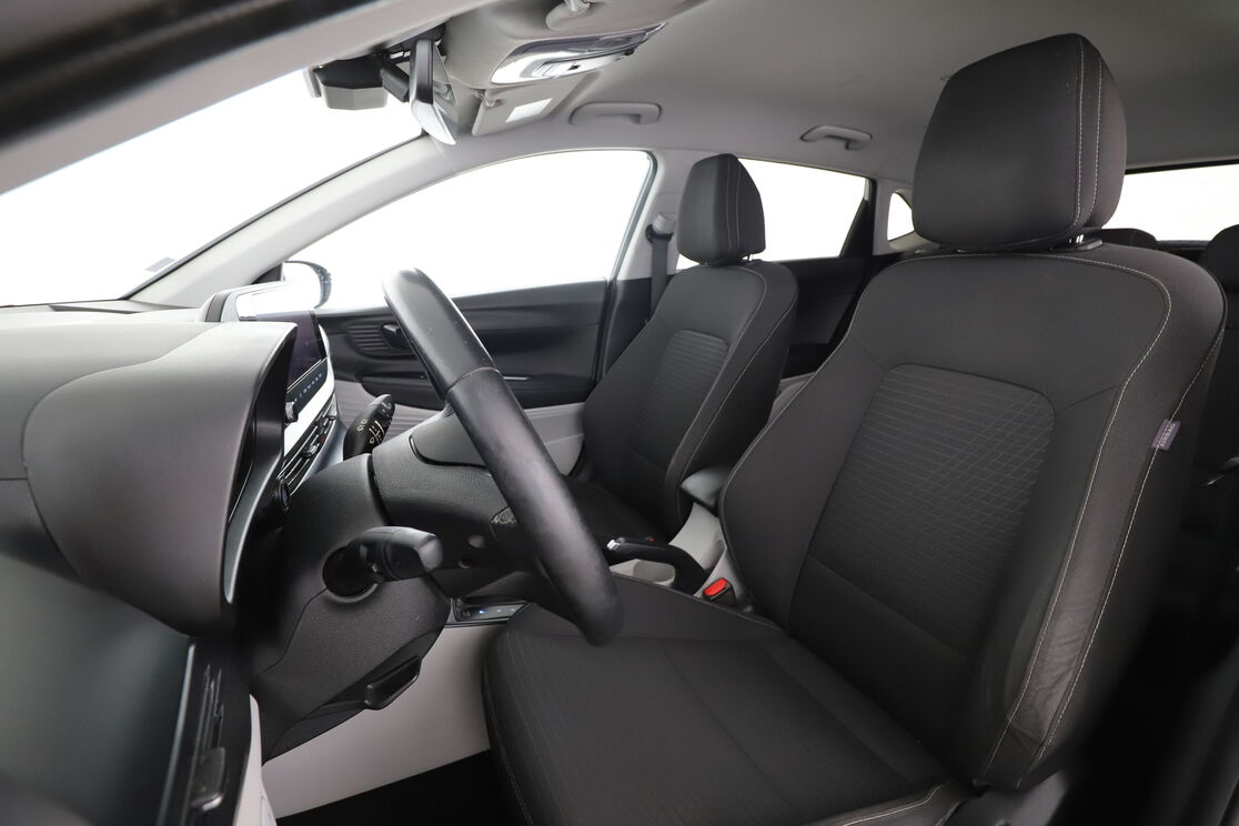 Hyundai i20 1.0 T-GDi Hybrid 48V Executive DCT-7 — photo 9