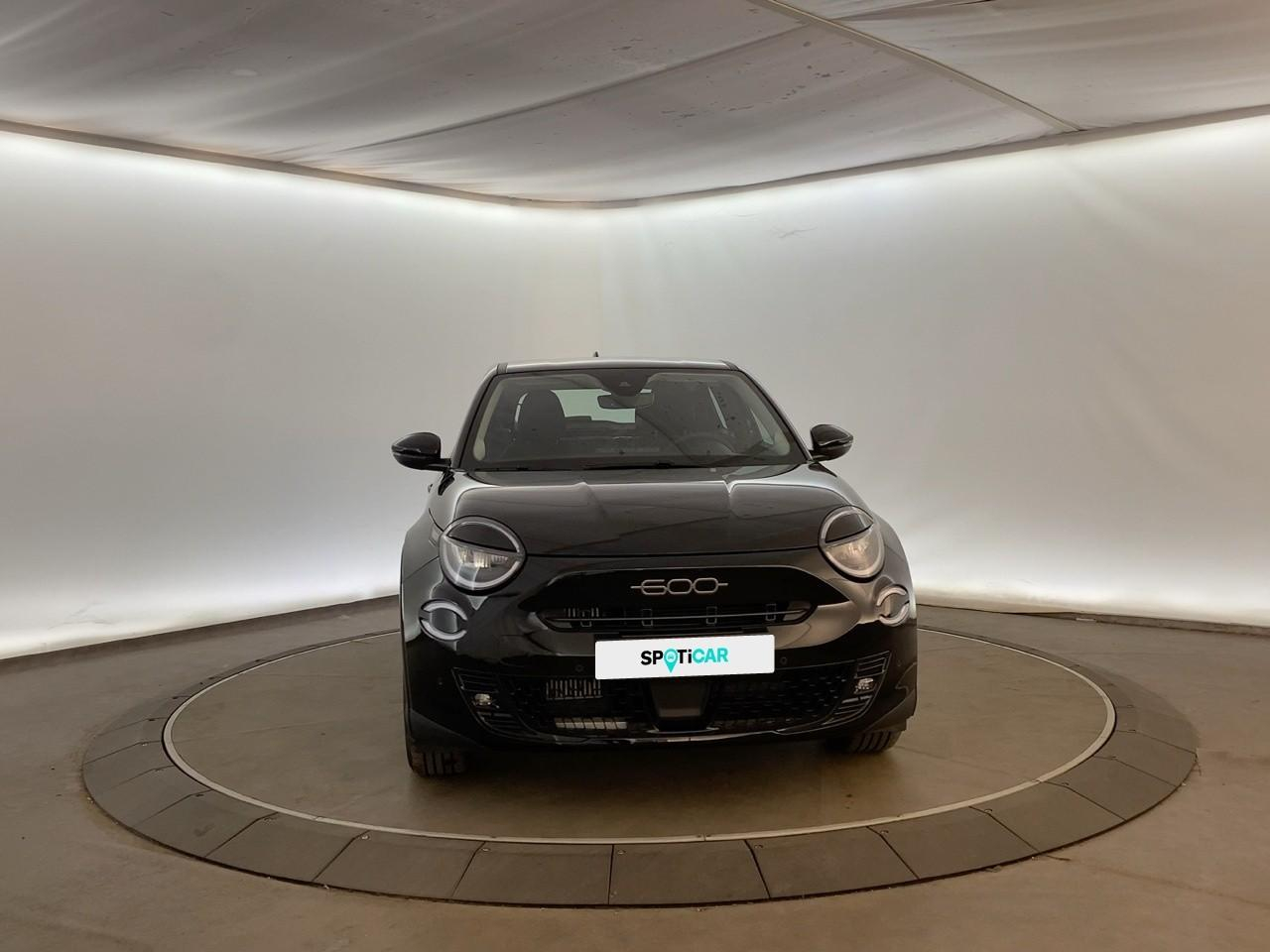 Fiat 600 t-gen 3 1.2 hybrid 145ch edct6 pop — photo 2