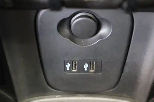 Mini Mini hatch 3 portes cooper 136 ch bva7 — photo 108