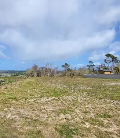 Terrain 602 m²