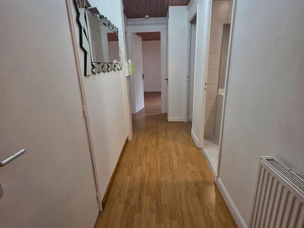 Appartement rénové avec climatisation