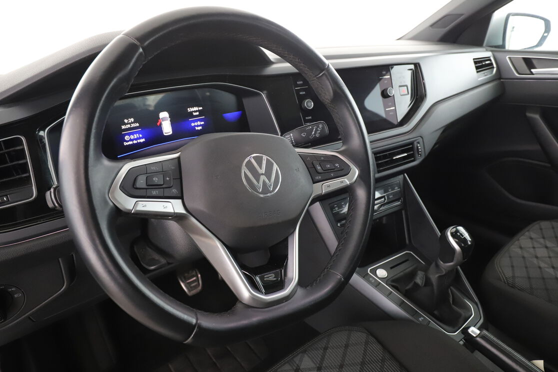 Volkswagen Polo 1.0 TSI R-Line — photo 10