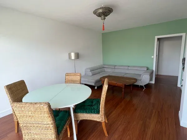Appartement meublé Résidence « Le Versailles «