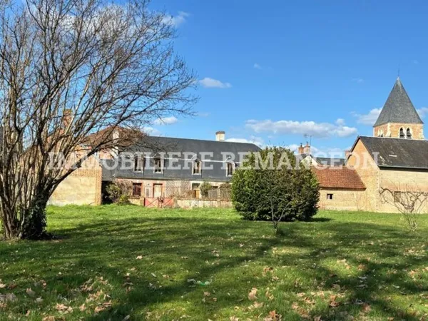 Maison 10 pièces 370 m²