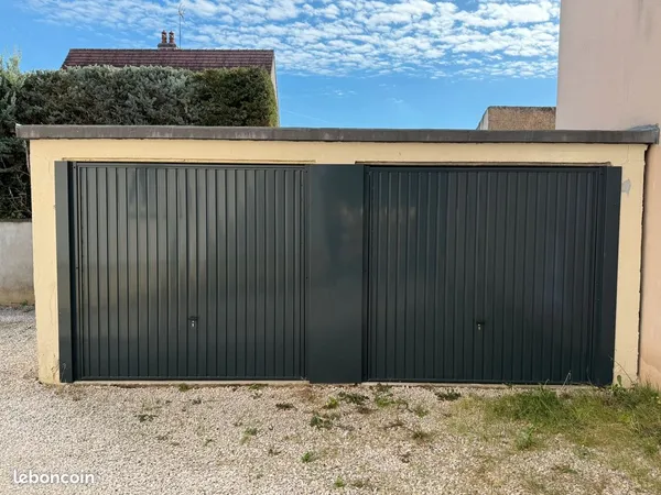 Stationnement Location Chenôve 16m² 75€