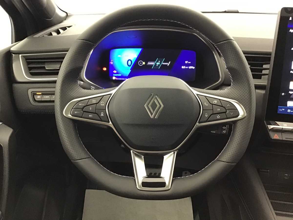Renault Symbioz — photo 12