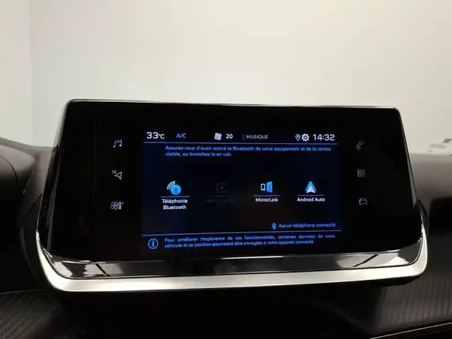Peugeot 2008 puretech 100 s&amp;s bvm6 — photo 21