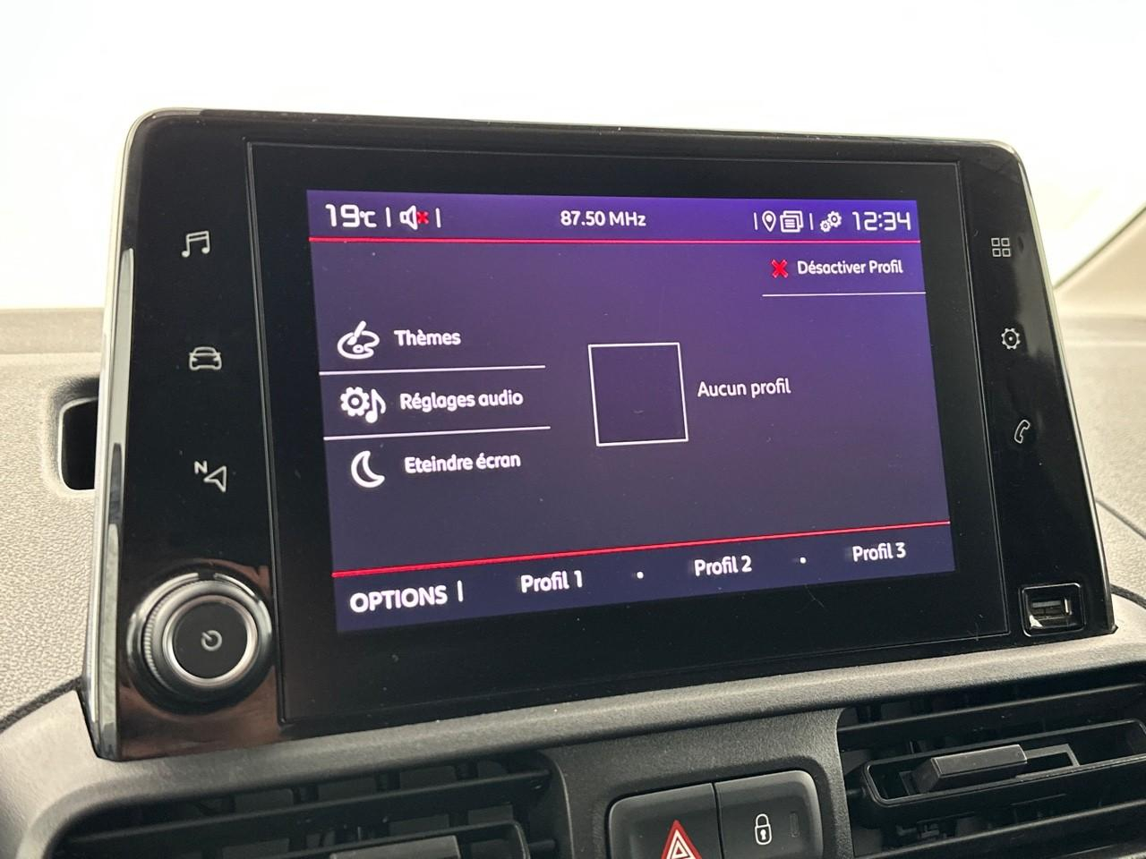 Citroën Berlingo van m 650 bluehdi 100 s&s bvm6 driver — photo 23