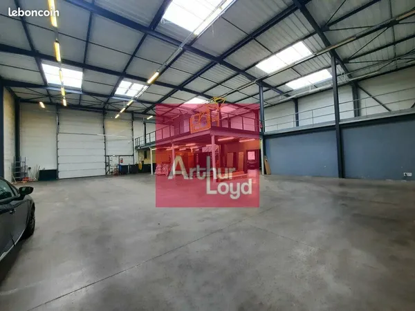 LOCAL D'ACTIVITE 1166 m² CLERMONT-FERRAND