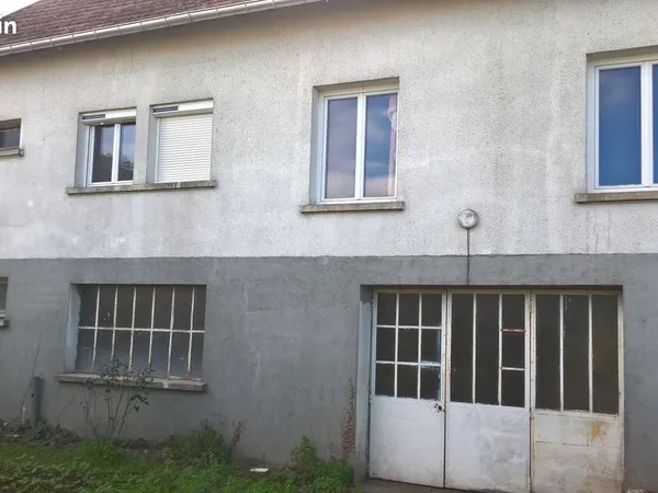 Vend maison Gray 125 000 euros
